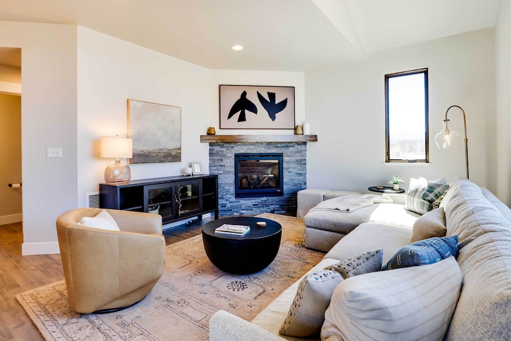 House (4 Bedrooms) photo 1