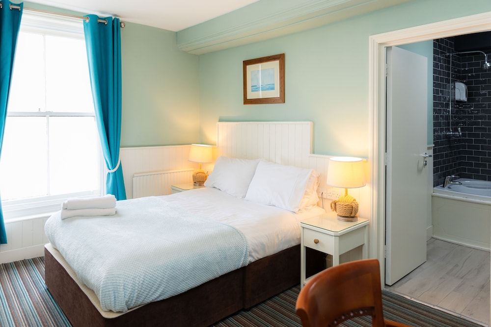 Double Room, Sea View - Photo 6