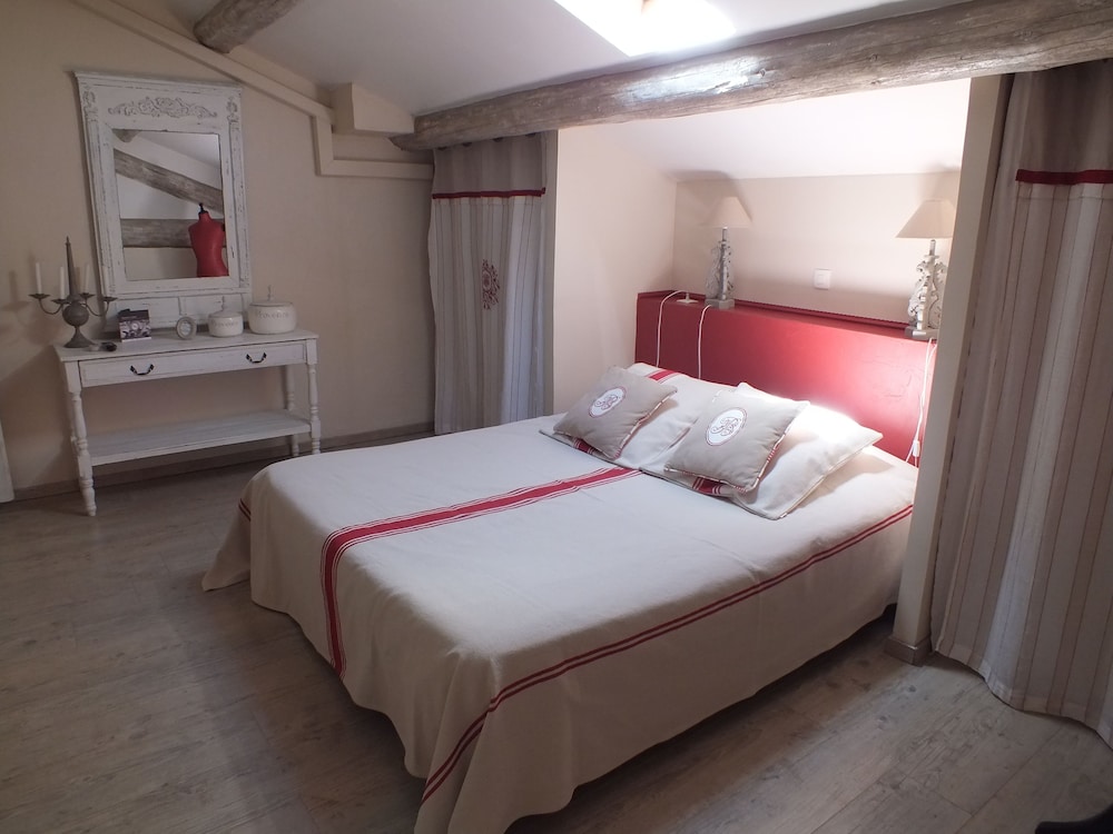 Family Room (Brin De Garance) photo 1