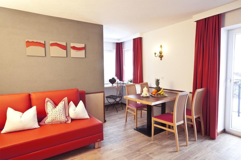 Type 2-Apartment with 2 Bedrooms (4 Adults) photo 3