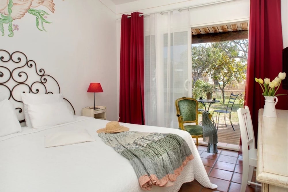 Standard Double Room, Garden View photo 1