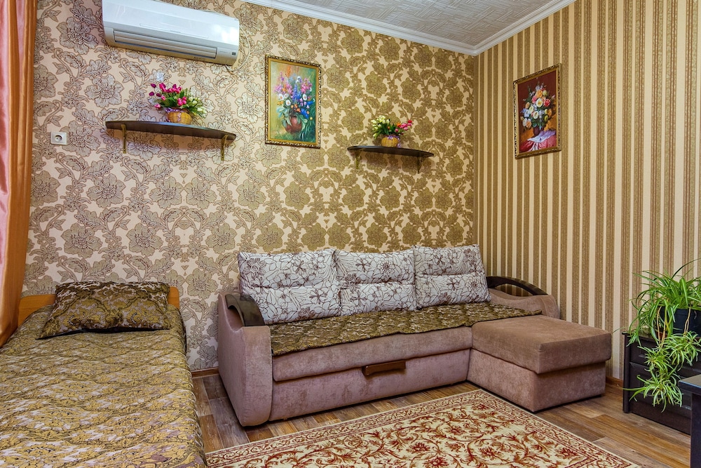 Family Room, 2 Bedrooms, Non Smoking, Private Bathroom