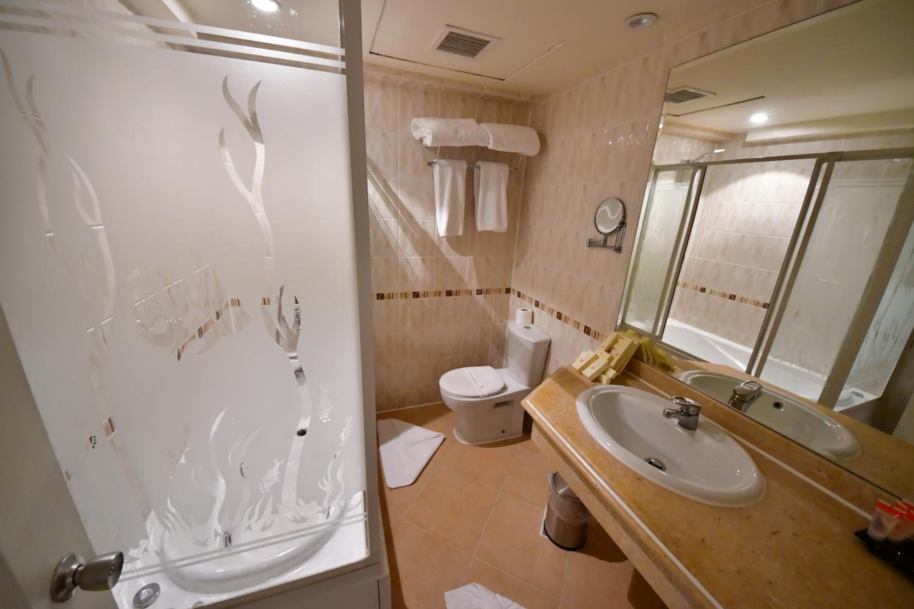 Standard Room - Photo 6