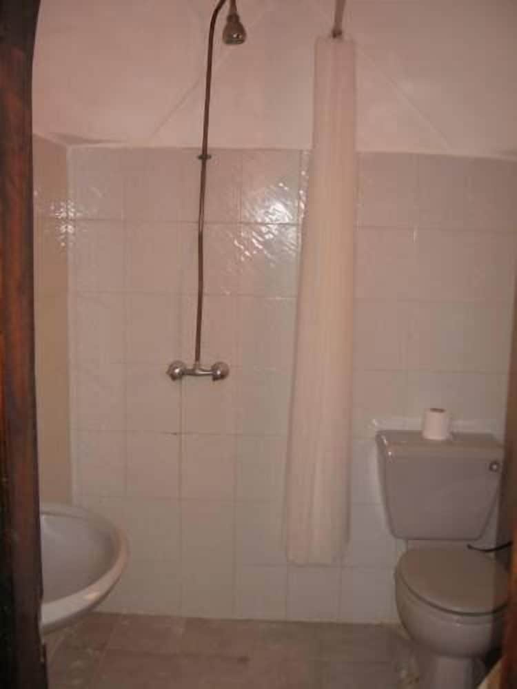 Superior Triple Room photo 3
