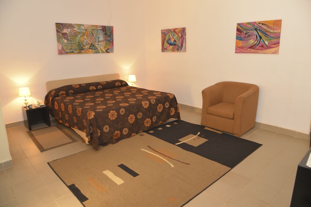 Standard Room photo 1