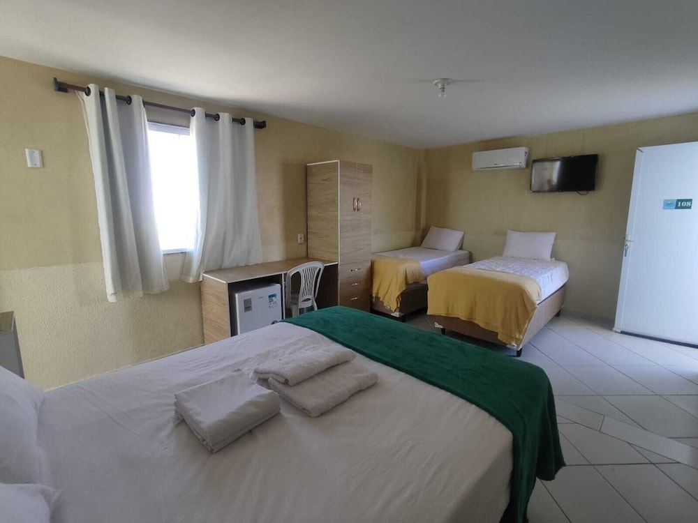 Deluxe Quadruple Room, Multiple Beds, Sea View photo 2