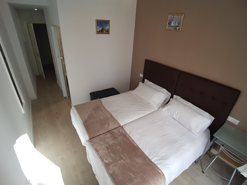 Standard Double Room, 2 Twin Beds