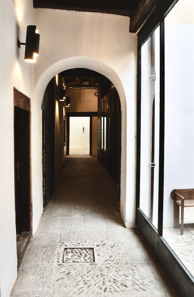 Triple Room - Photo 2