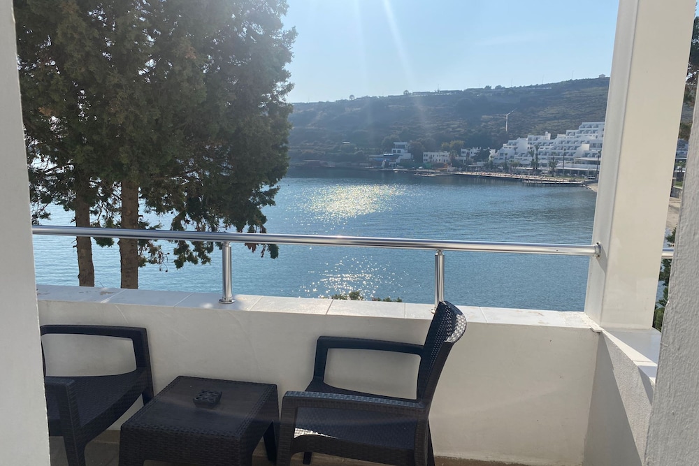 Superior Room, 1 Double Bed, Sea View - Photo 5