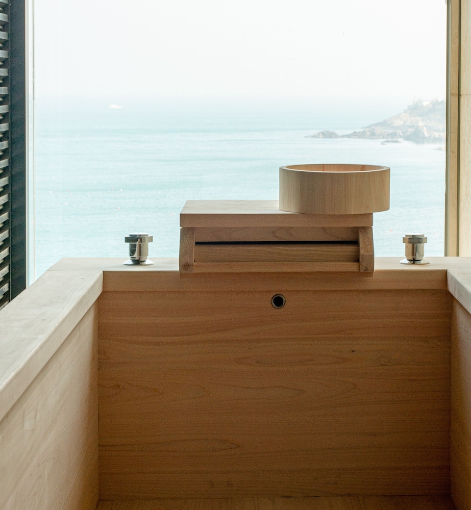 Premier Hinoki Suite - Photo 4