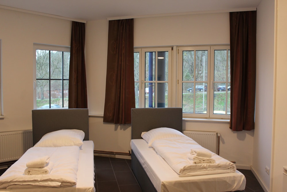 Double Or Twin Room photo 1
