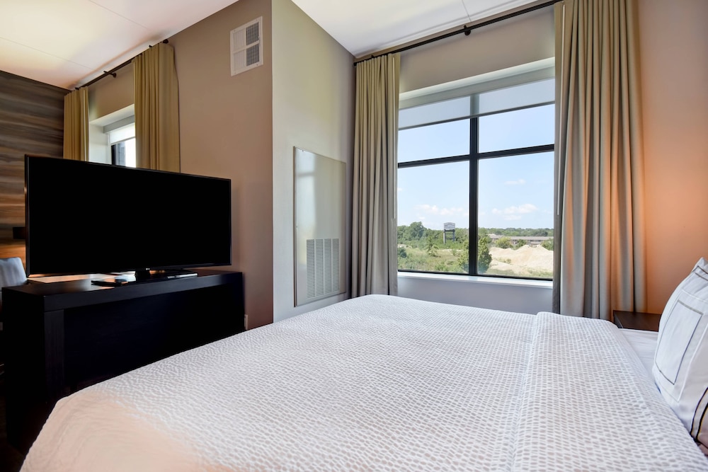 Suite, 1 Bedroom photo 3