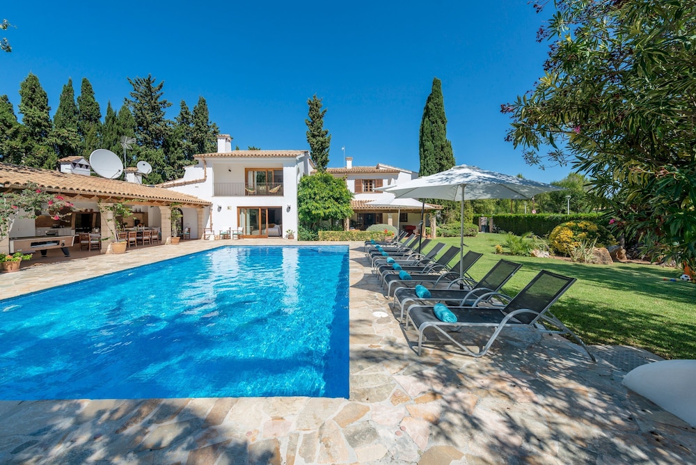 Villa, Accesible