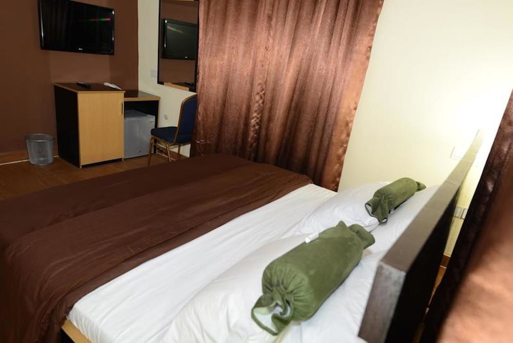 Standard Room photo 3