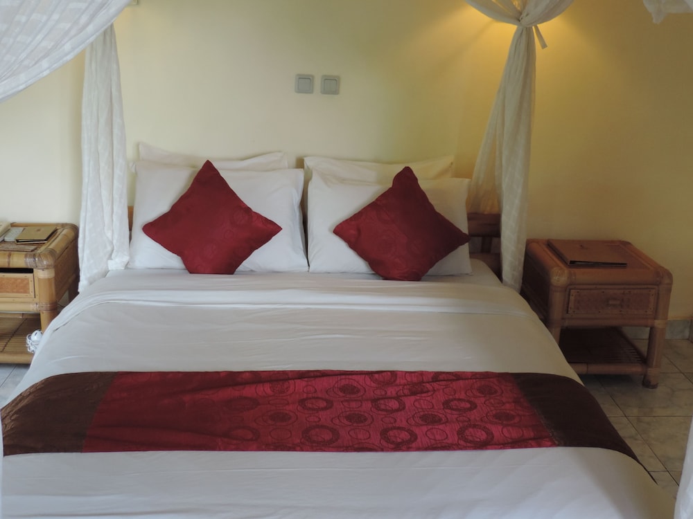 Deluxe Double or Twin Room - Photo 8