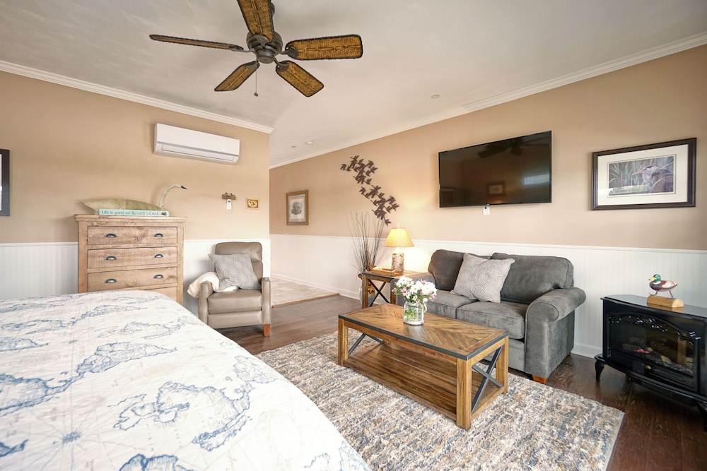 Studio Suite photo 2