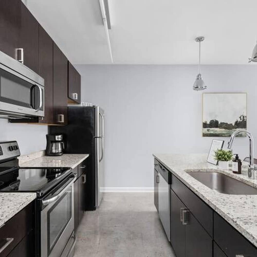 Cozysuites TWO Stylish Apts Monument Circle Indy, Photo 53