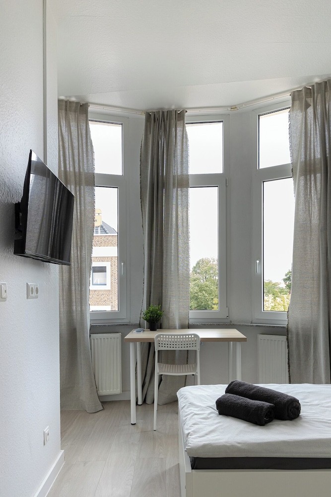 Basic Single Room photo 2