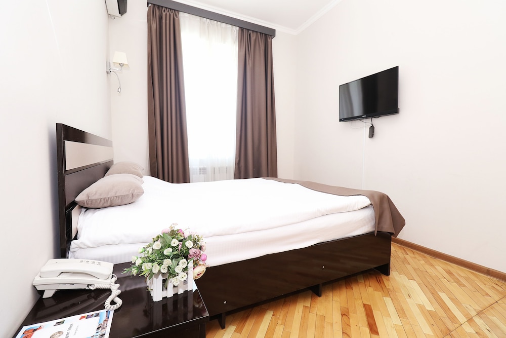 Luxury Quadruple Room photo 3