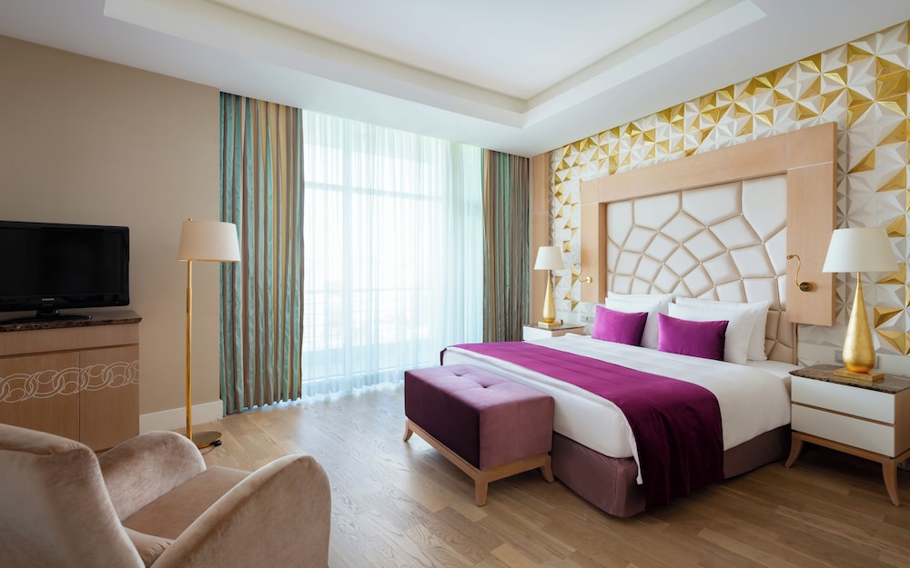Three Bedroom Premium Residential Suite photo 2