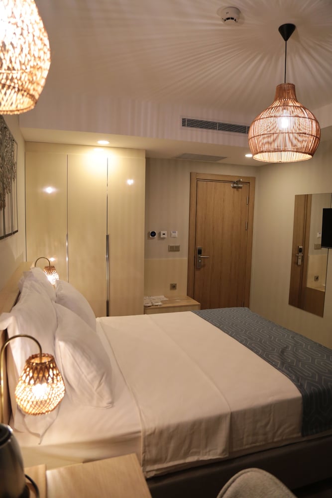 STANDARD DOUBLE ROOM photo 2