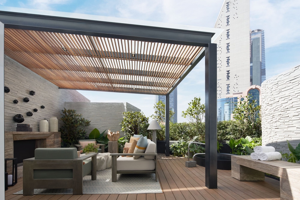 Grand Room, 2 Queen Beds, Terrace