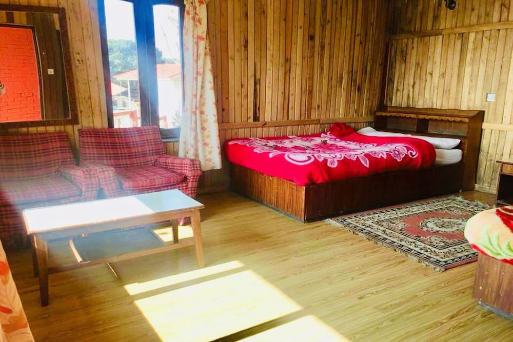 Basic Double Room, Hill View photo 1