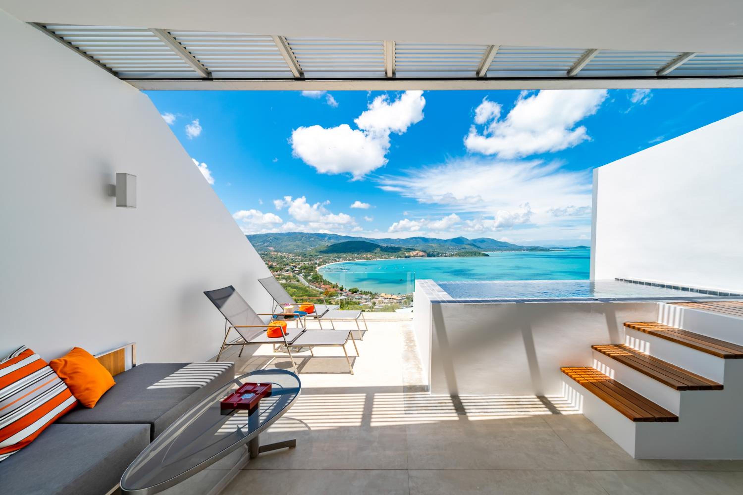 Junior Seaview Penthouse Suite photo 2