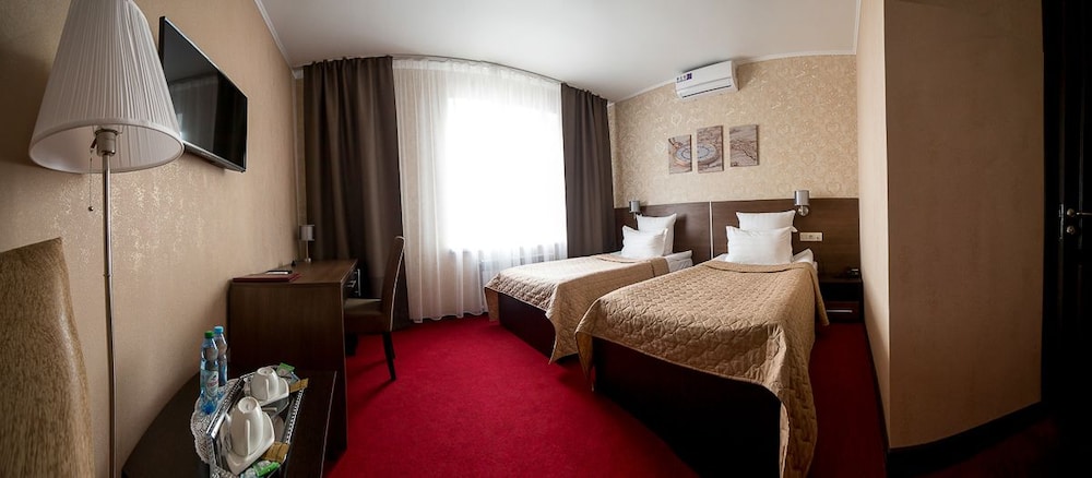 Standard Double or Twin Room photo 3