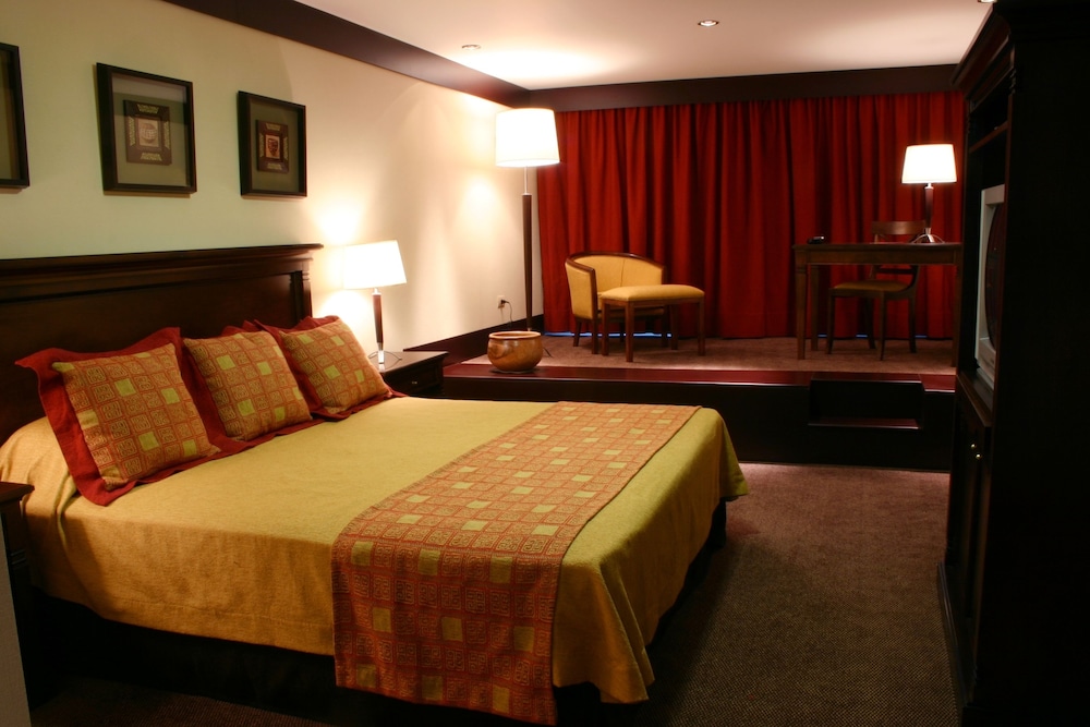 Standard Double Room, 1 Queen Bed with Sofa bed photo 3