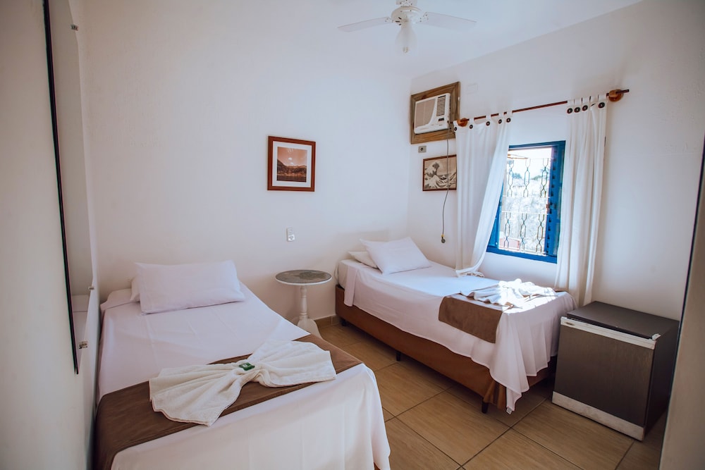 Standard Single Room, 2 Twin Beds photo 3