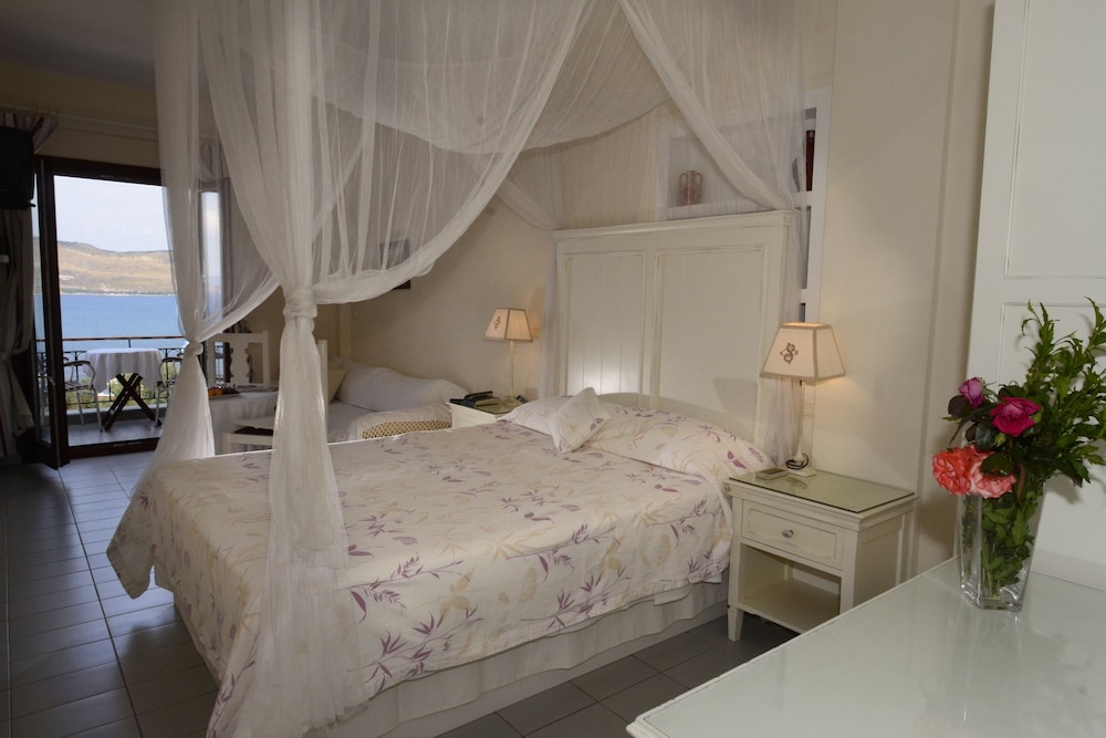 Superior Double Room, 1 Bedroom, Non Smoking, Sea View photo 1