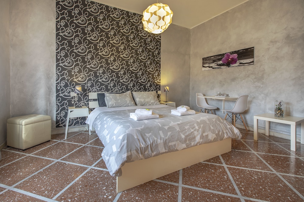 Deluxe Triple Room photo 2