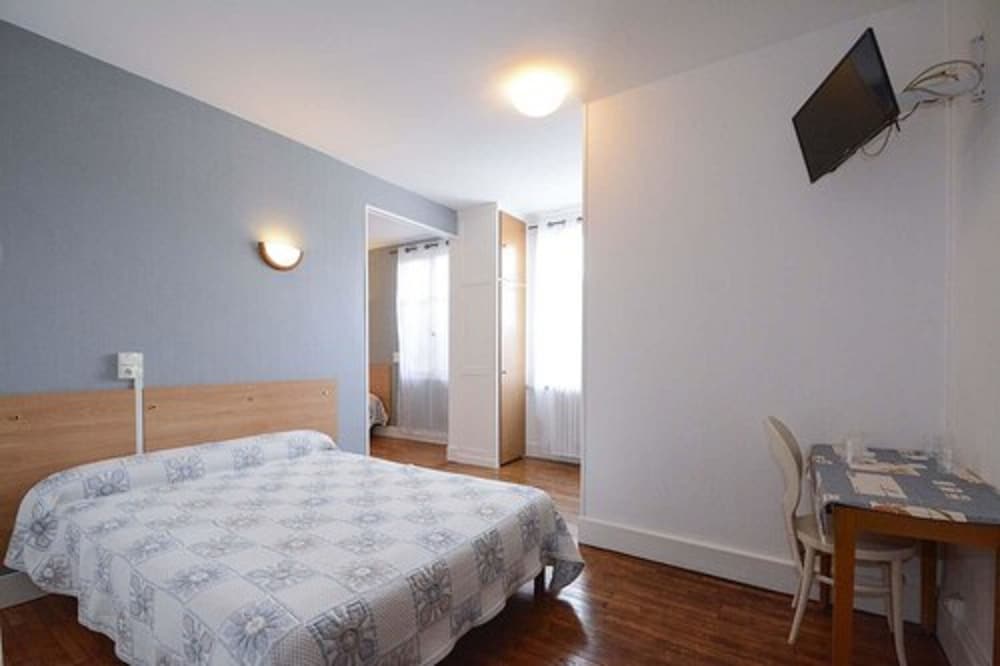 Quadruple Room, 2 Queen Beds