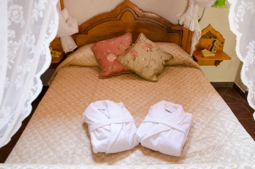 Deluxe Studio Suite, 1 Bedroom photo 2