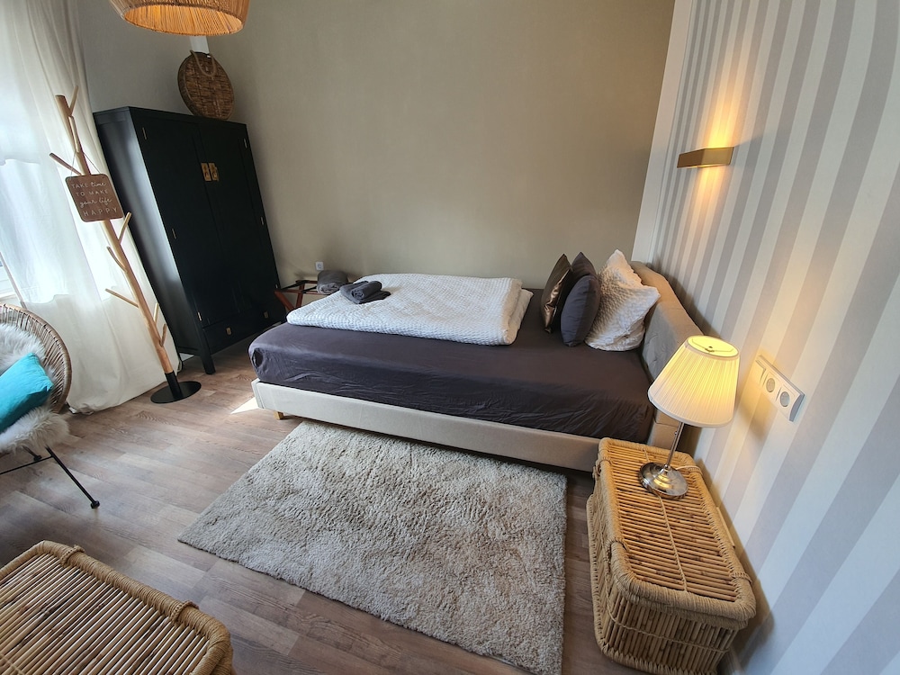 Single Room photo 1