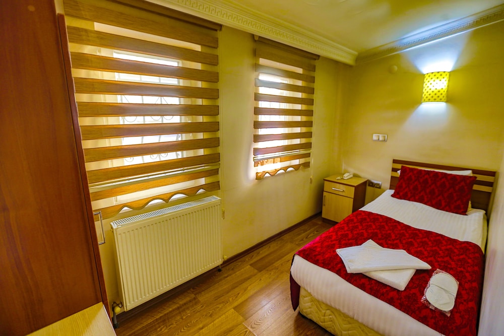 Economy Loft, 1 Twin Bed, Non Smoking, City View