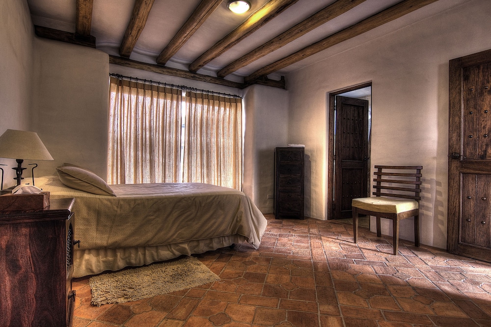 Standard Single Room, 1 Large Twin Bed photo 2