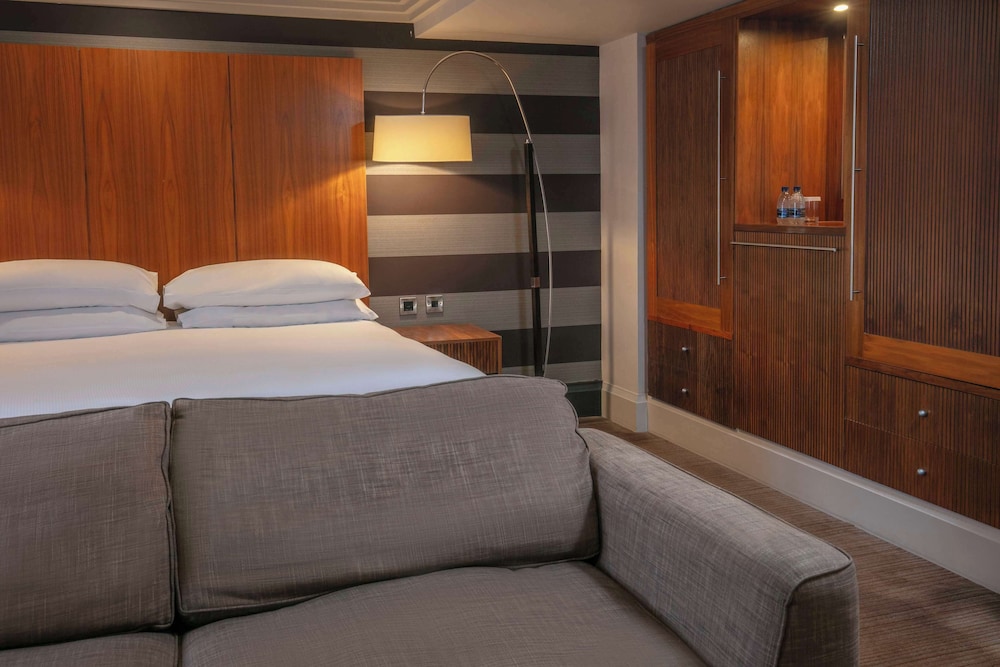 Junior Suite, 1 King Bed