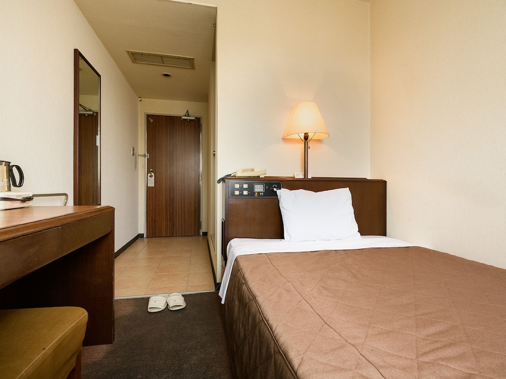 Semi Double Room (Smoking) photo 1