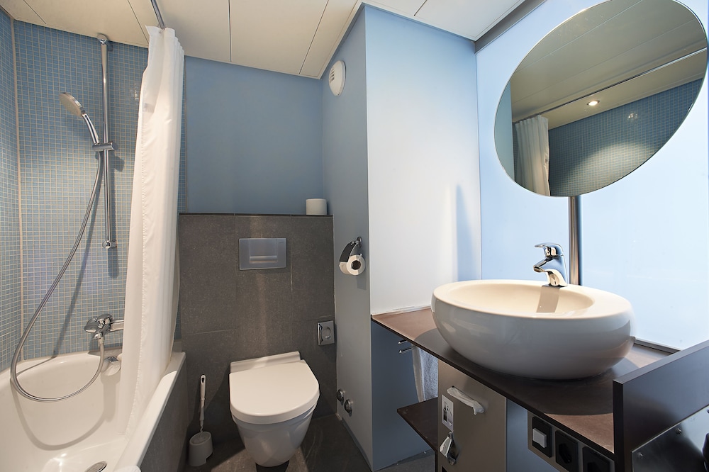 Double Room - Photo 4