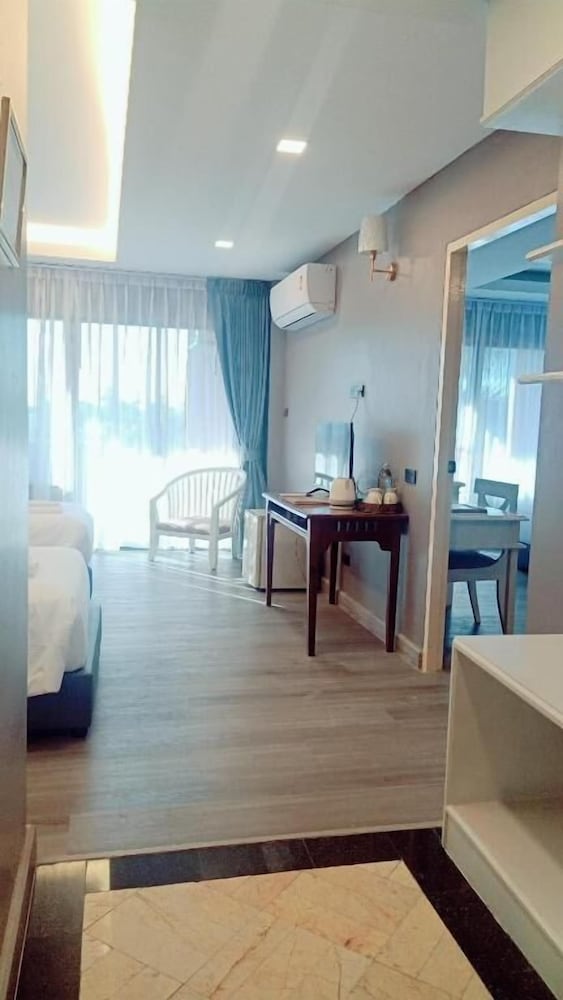 Grand Deluxe Family Connecting Room - Photo 7