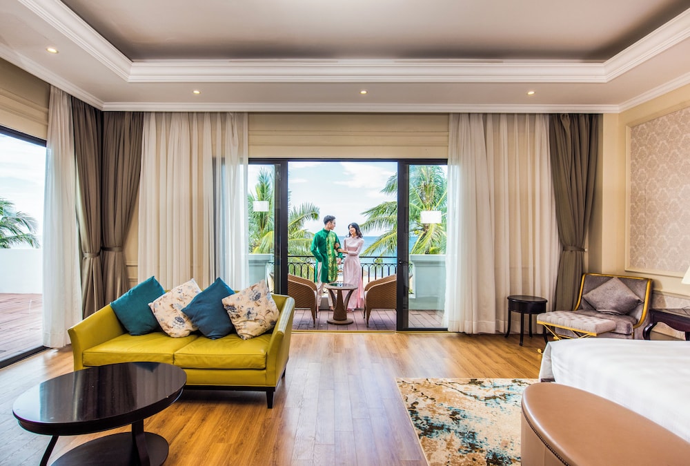 Ocean Haven Villa 4-Bedroom