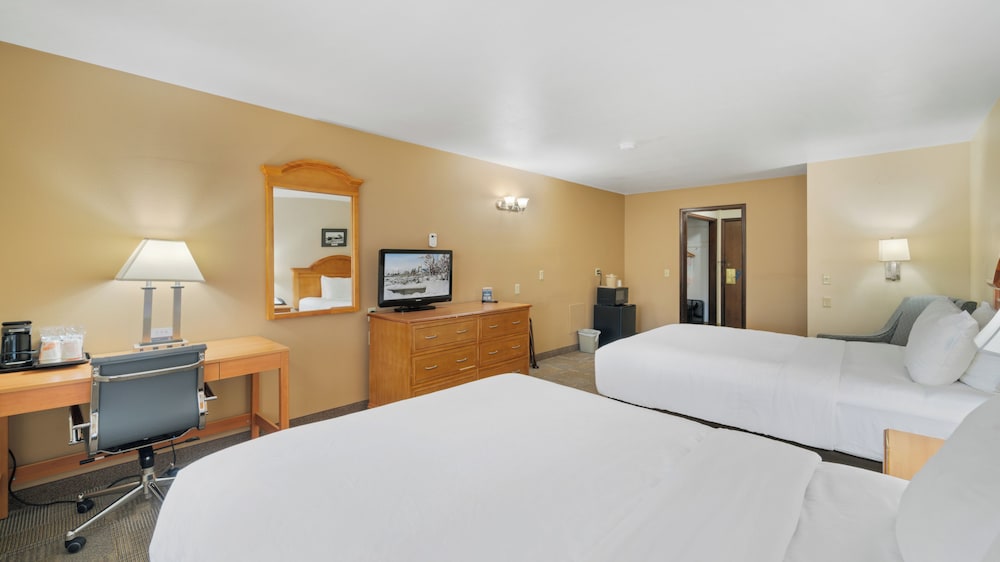 Room, 2 Queen Beds, Accessible, Non Smoking (Accessible Tub) - Photo 1