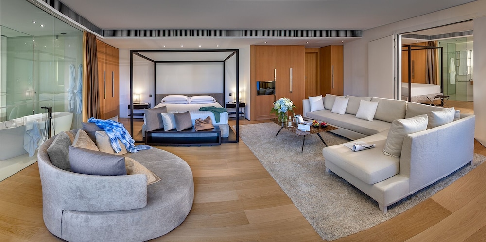 Presidential Suite (The Spatio) photo 2