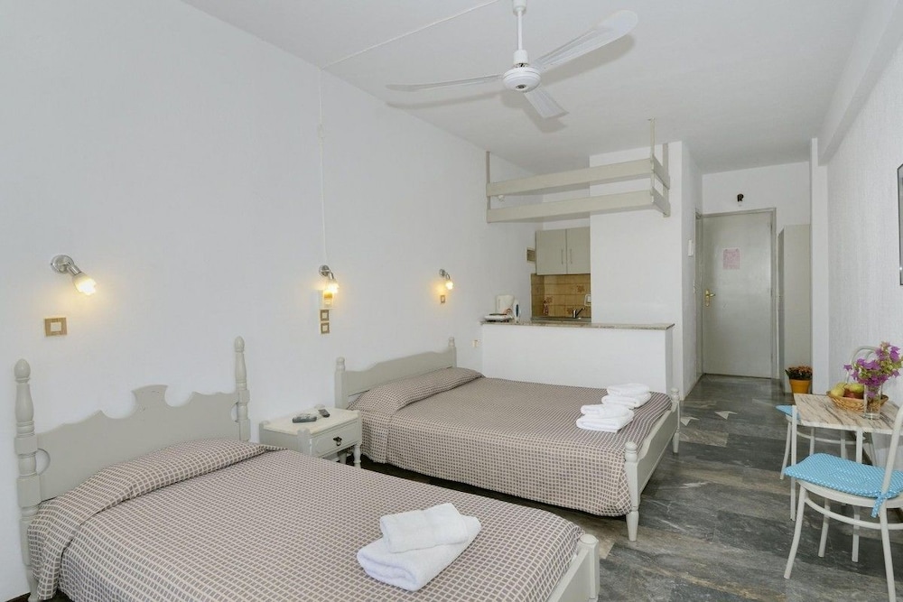 Studio, Sea View (3 Adults) photo 1