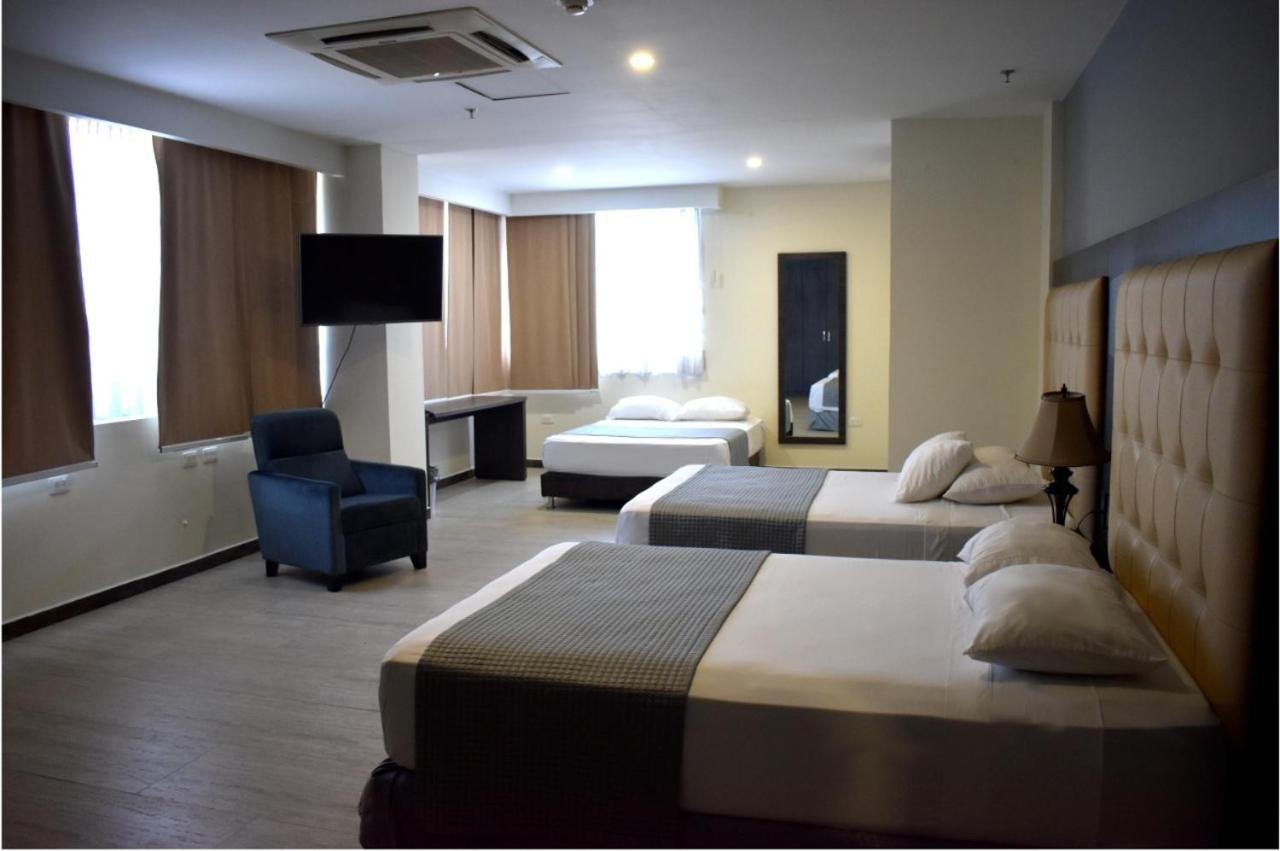 Classic Quadruple Room photo 2