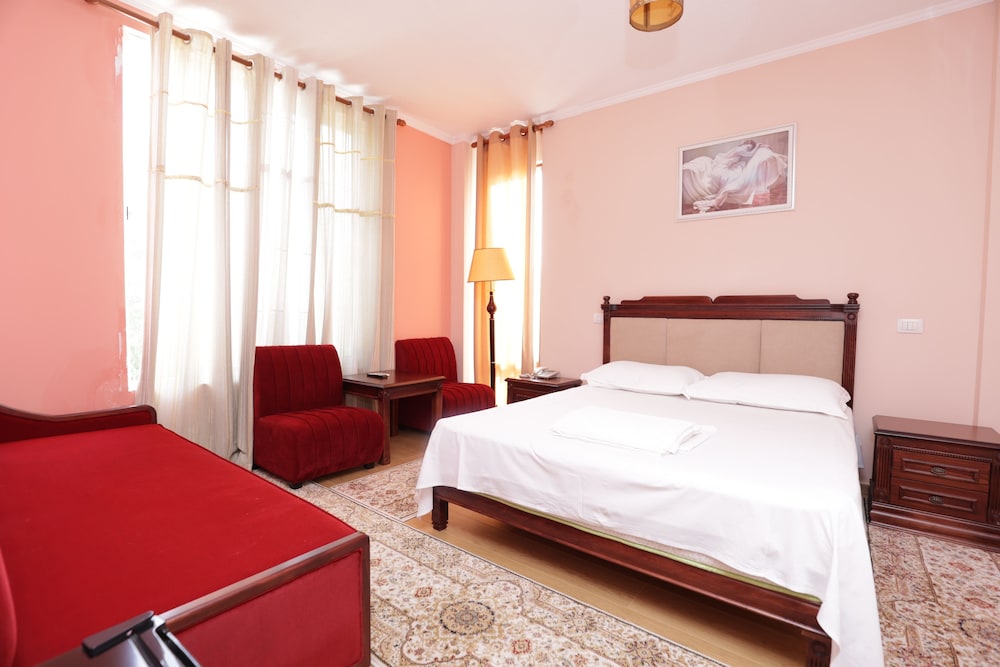 Double Room photo 3