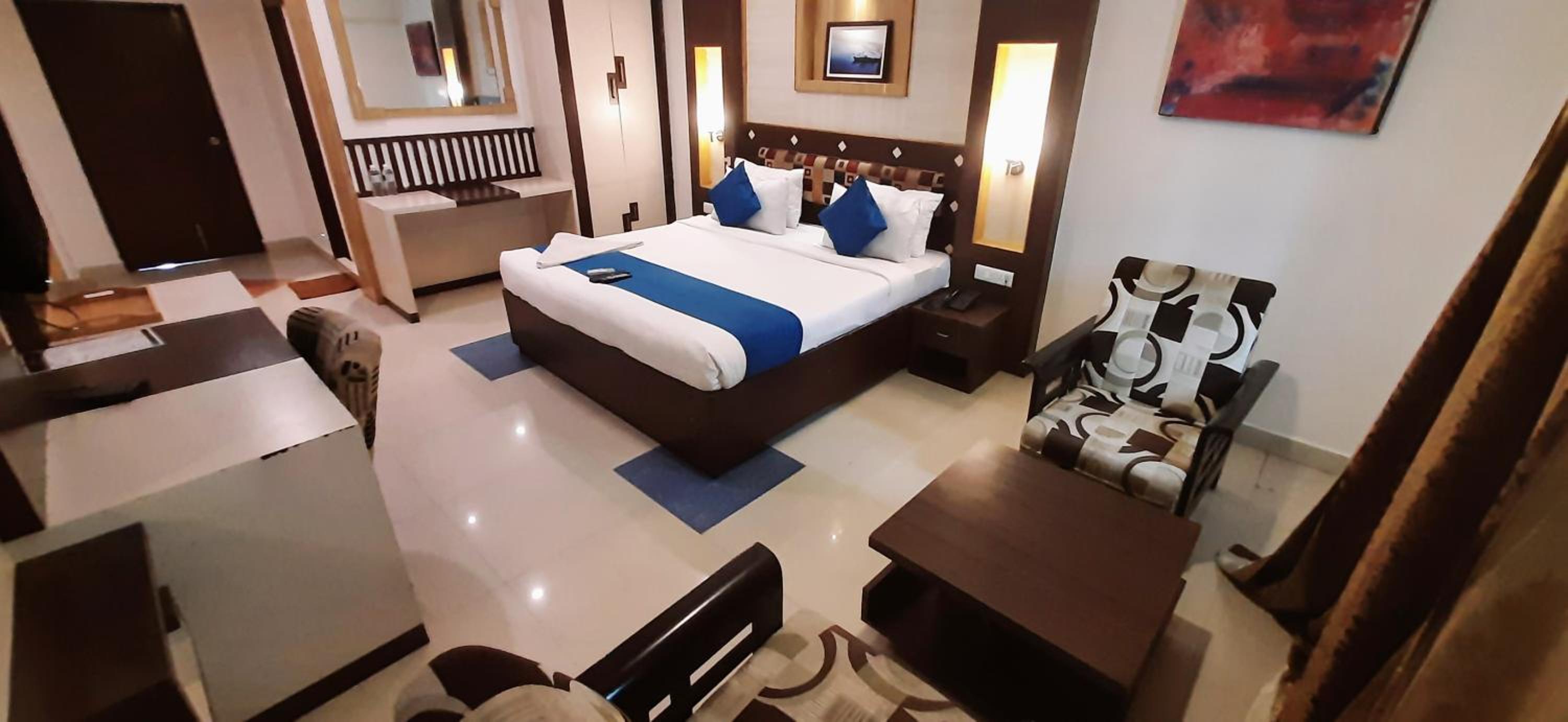 Superior King Room photo 1