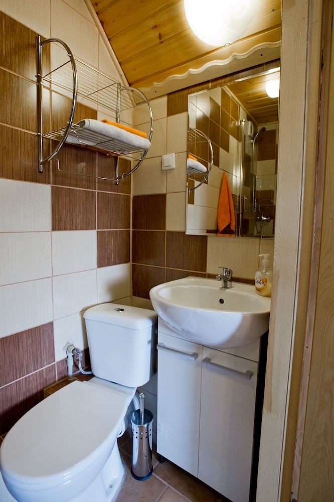 Double Room (Small) photo 2
